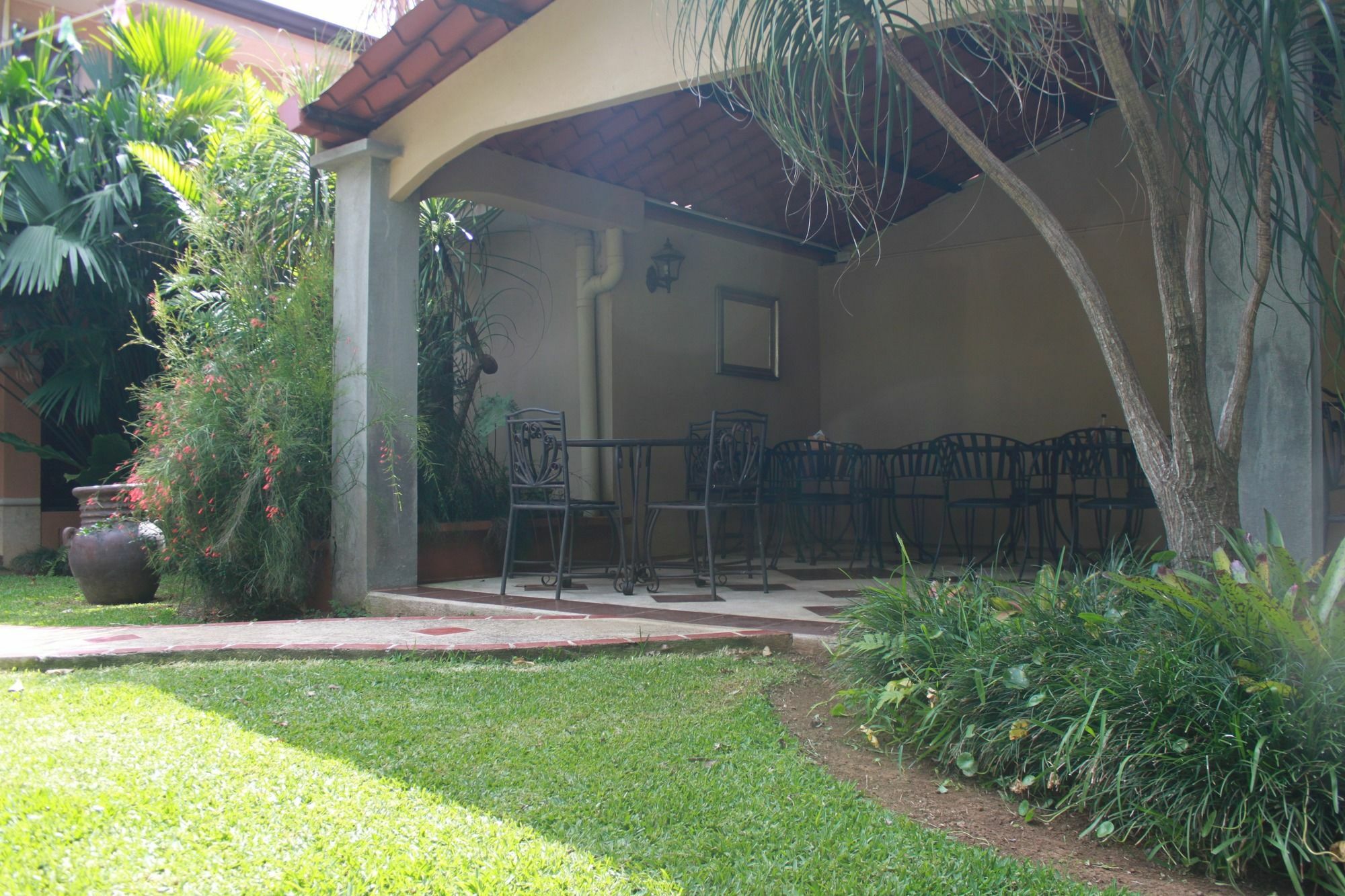 Hotel Santa Maria Inn San Juan Abajo Exterior foto